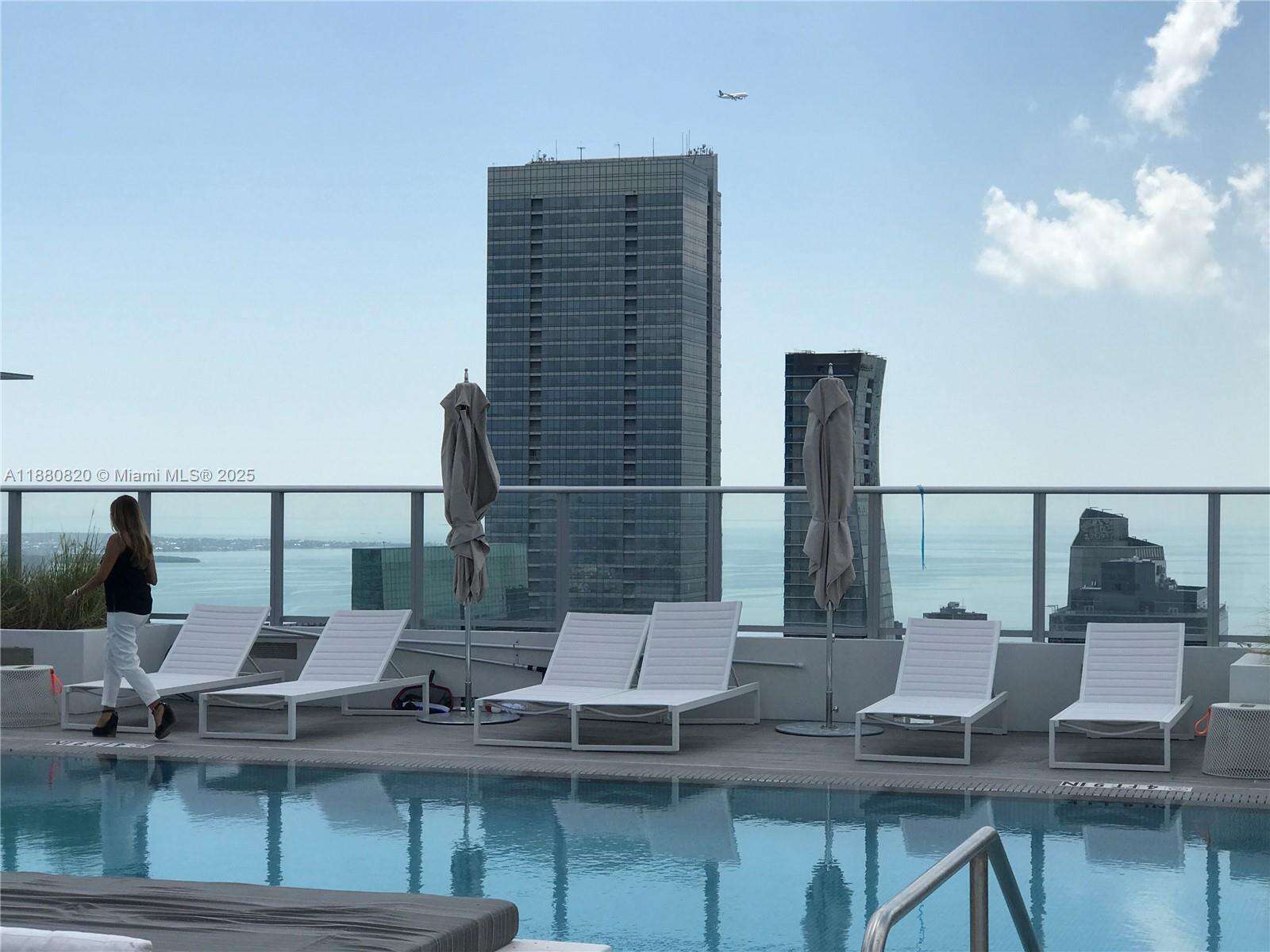 1010 Brickell at 1010 Brickell Ave, Miami, FL 33131 - For Sale photo 33