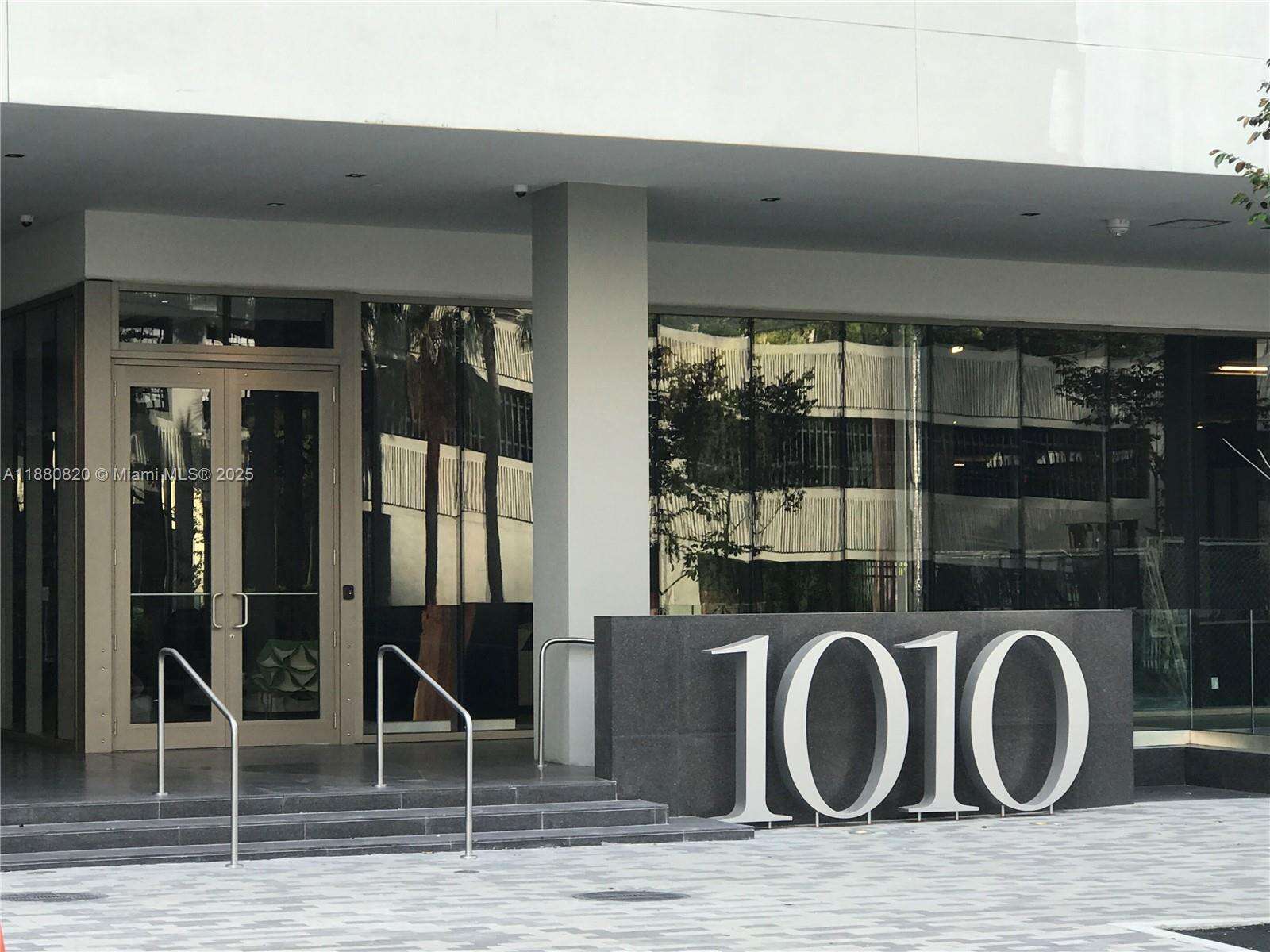 1010 Brickell at 1010 Brickell Ave, Miami, FL 33131 - For Sale photo 36