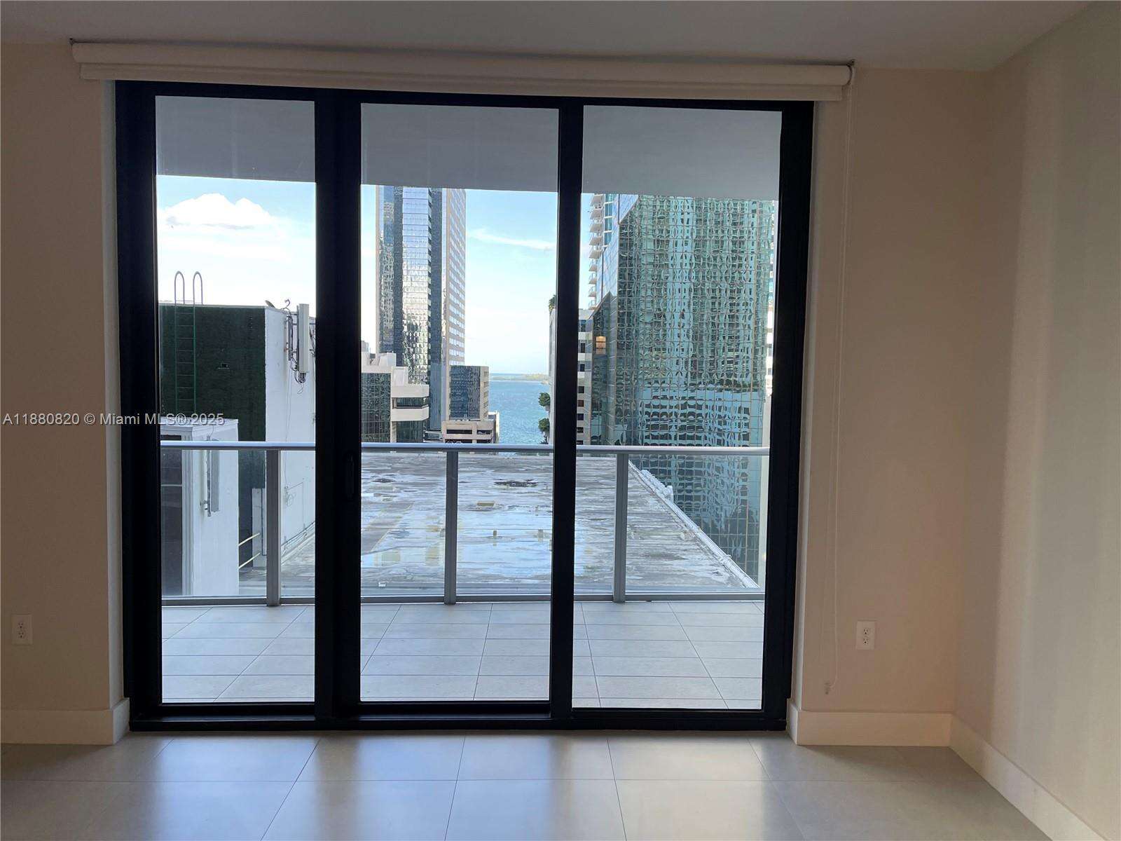 1010 Brickell at 1010 Brickell Ave, Miami, FL 33131 - For Sale photo 6