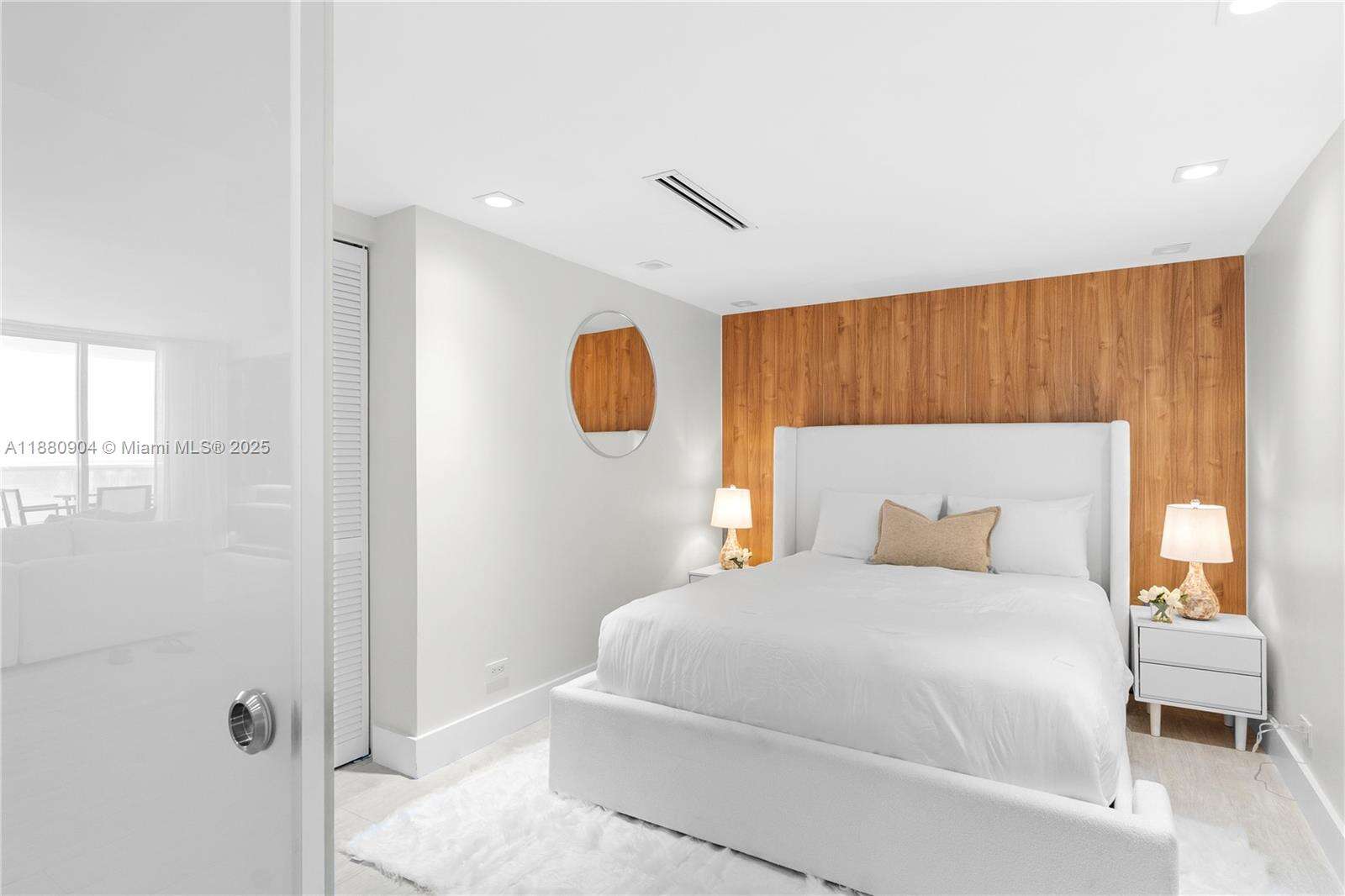 RONEY PALACE - 2301 Collins Ave, Miami Beach, FL 33139 | Picture 17