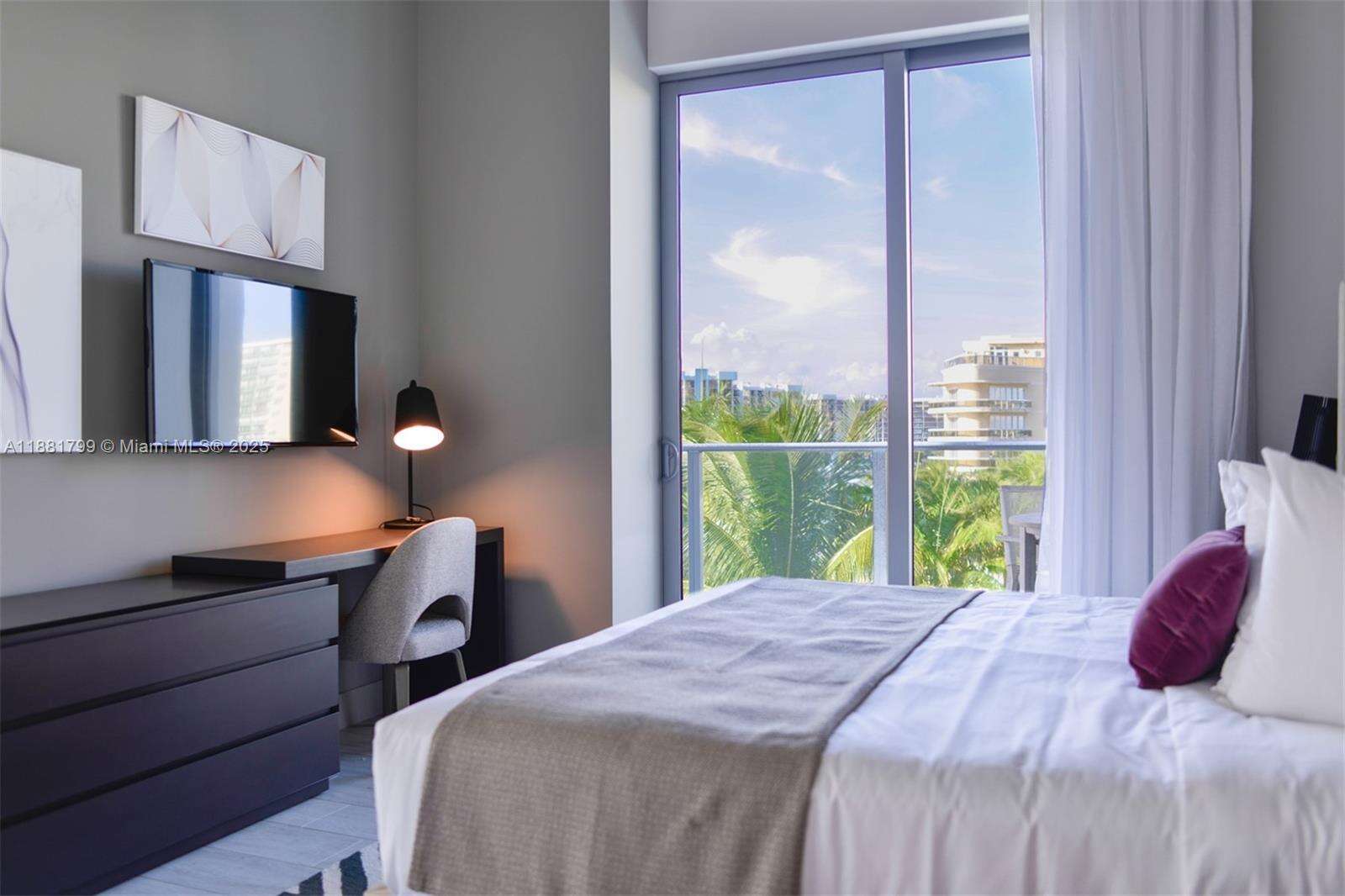 Hyde Beach House at 4010 Ocean Dr, Hollywood, FL 33019 - For Sale photo 11
