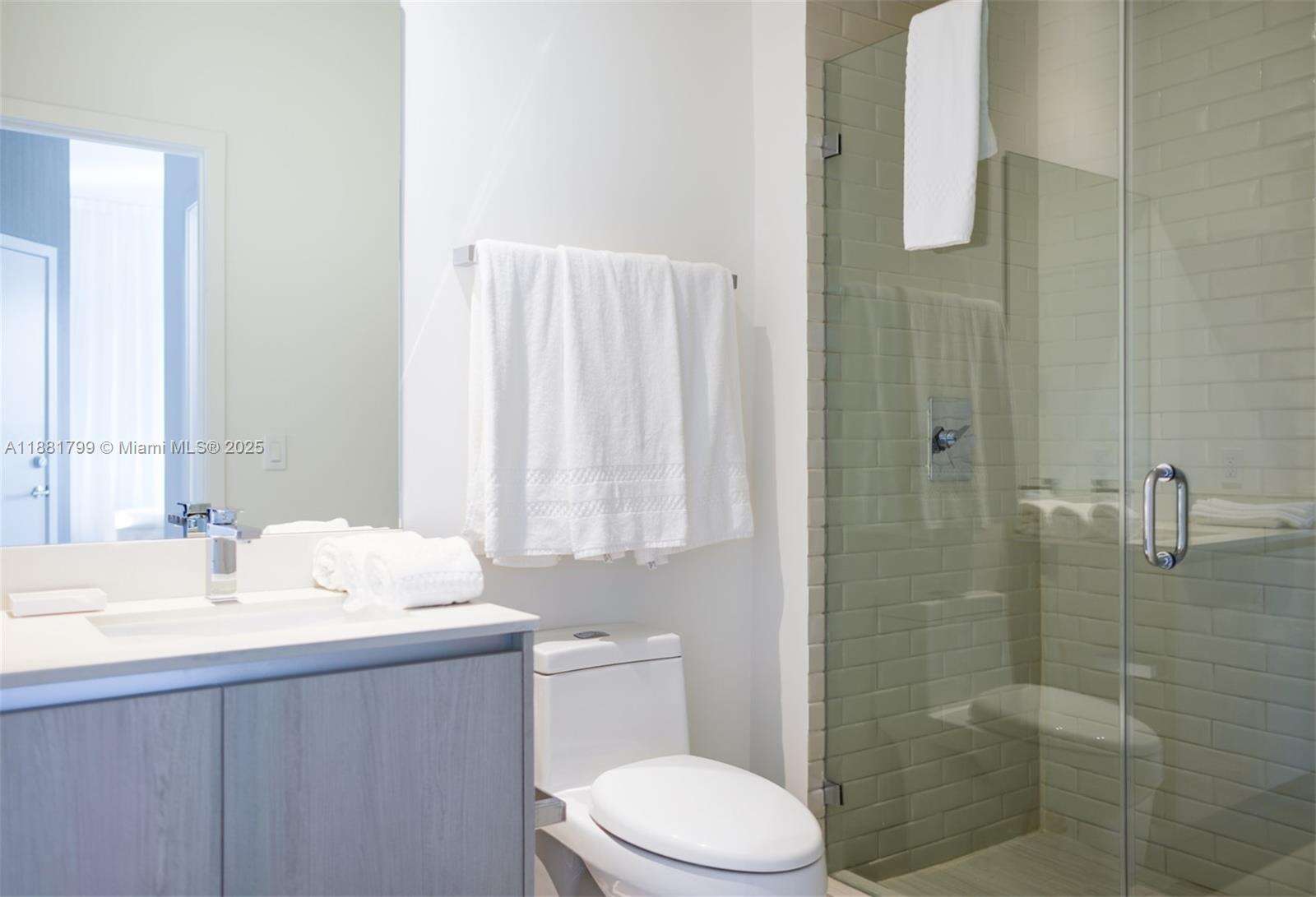 Hyde Beach House at 4010 Ocean Dr, Hollywood, FL 33019 - For Sale photo 20