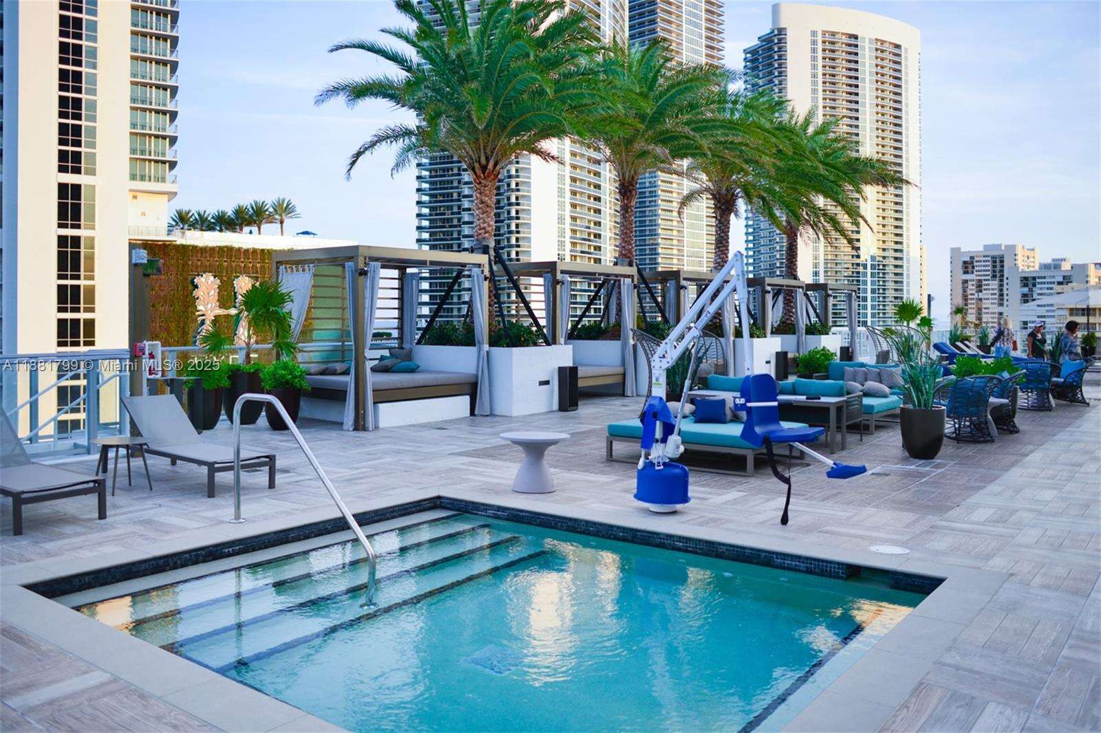 Hyde Beach House at 4010 Ocean Dr, Hollywood, FL 33019 - For Sale photo 25