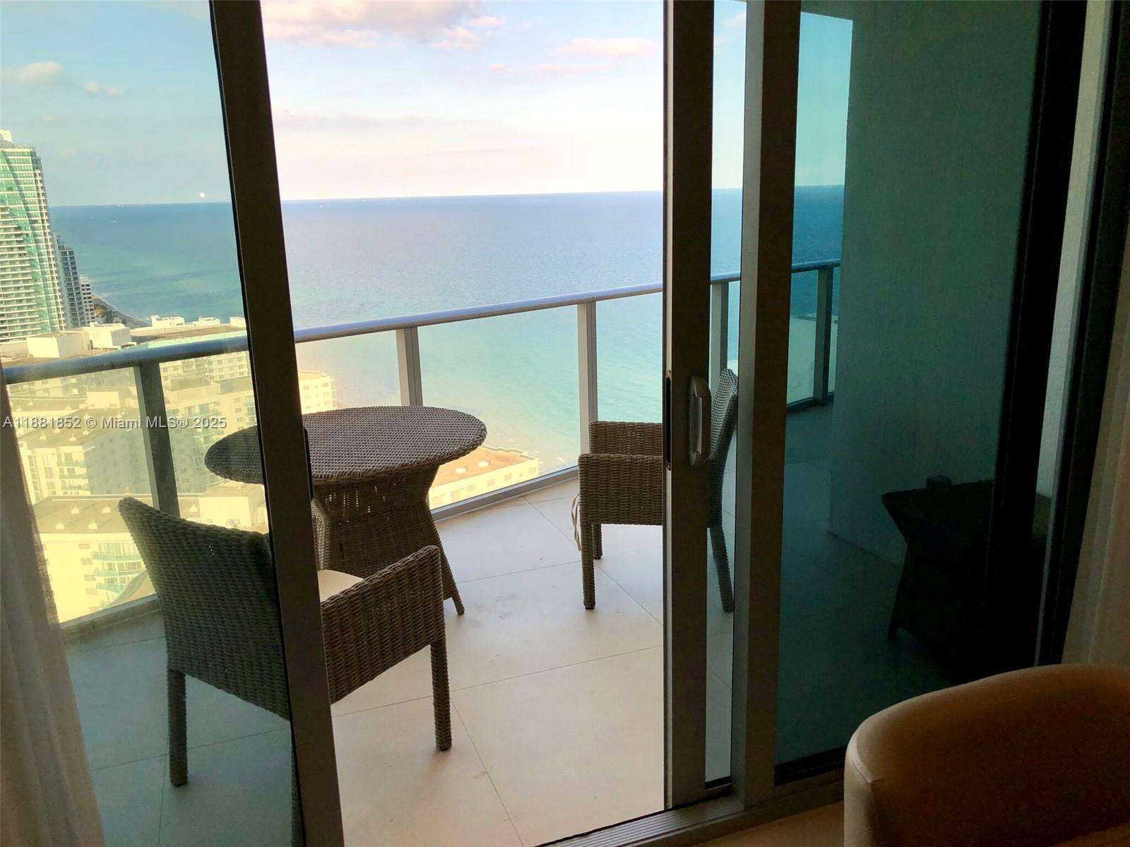 Hyde Resort at 4111 Ocean Dr, Hollywood, FL 33019 - For Sale photo 11