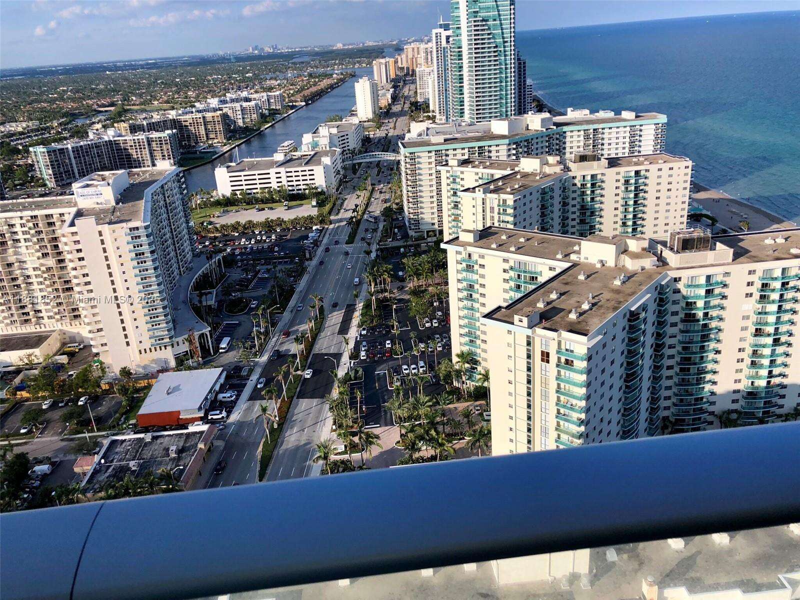 Hyde Resort at 4111 Ocean Dr, Hollywood, FL 33019 - For Sale photo 3