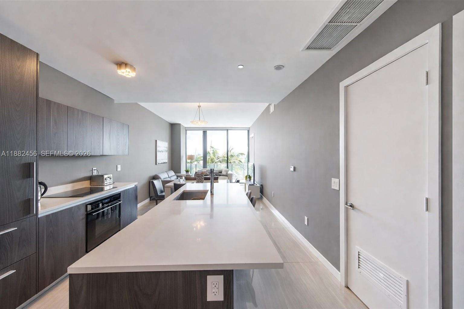 Gran Paraiso at 480 31 St, Miami, FL 33137 - For Sale photo 8
