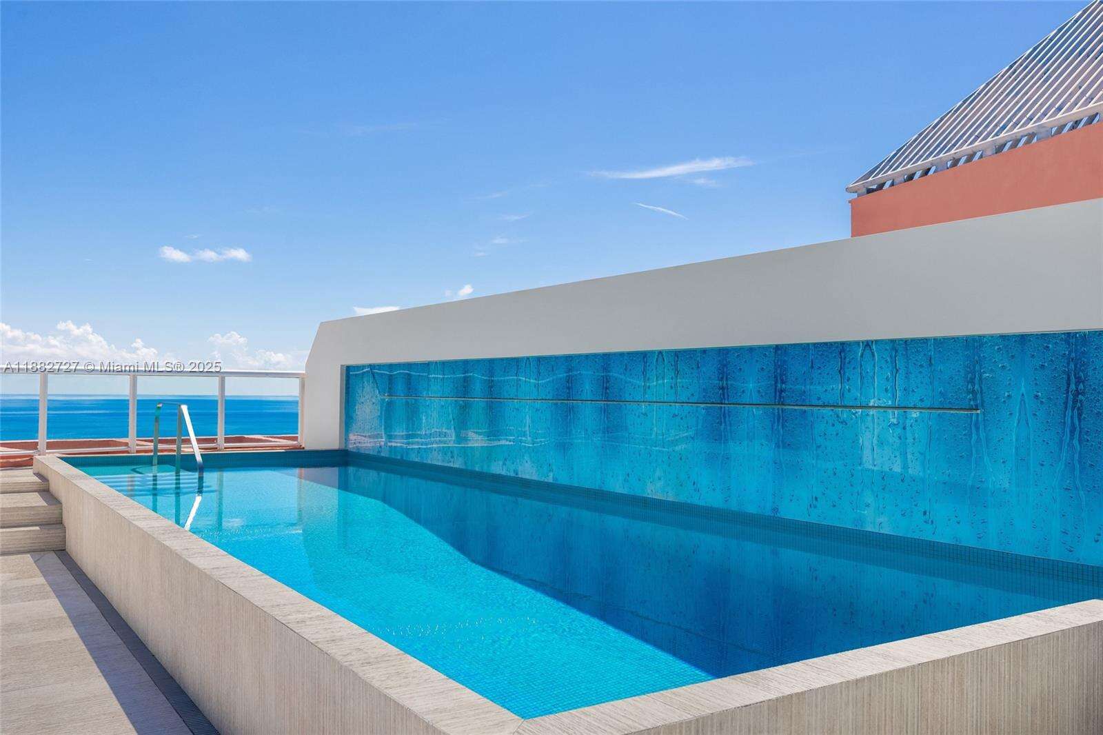 PORTOFINO TOWER - 300 Pointe Dr, Miami Beach, FL 33139 | Picture 29