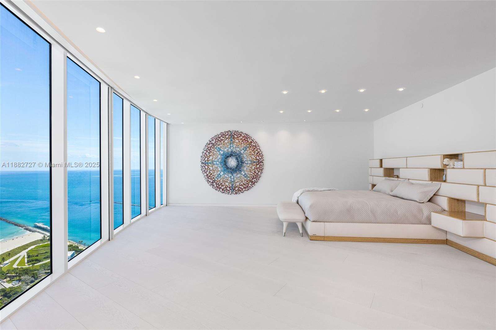PORTOFINO TOWER - 300 Pointe Dr, Miami Beach, FL 33139 | Picture 35