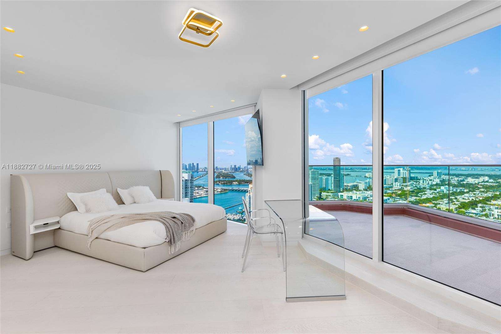 PORTOFINO TOWER - 300 Pointe Dr, Miami Beach, FL 33139 | Picture 43