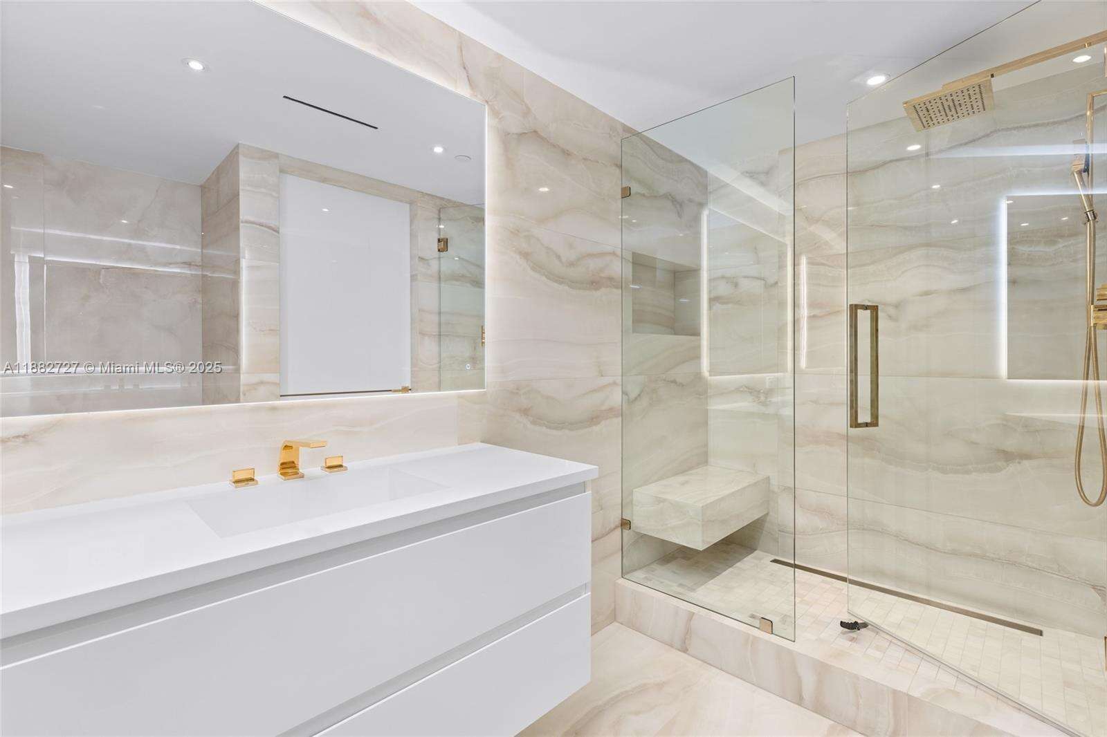 PORTOFINO TOWER - 300 Pointe Dr, Miami Beach, FL 33139 | Picture 44