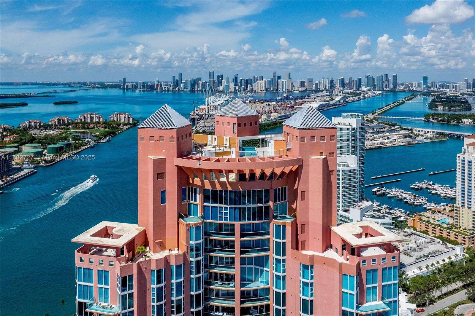 PORTOFINO TOWER - 300 Pointe Dr, Miami Beach, FL 33139 | Picture 49