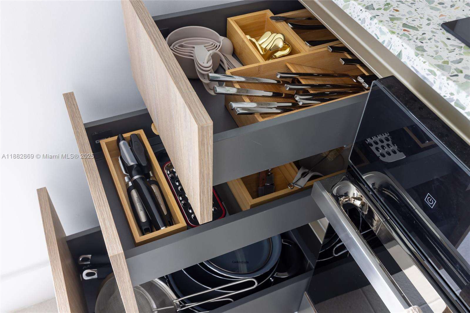 159 NE 6TH STREET - 159 6th St, Miami, FL 33132 | Picture 27