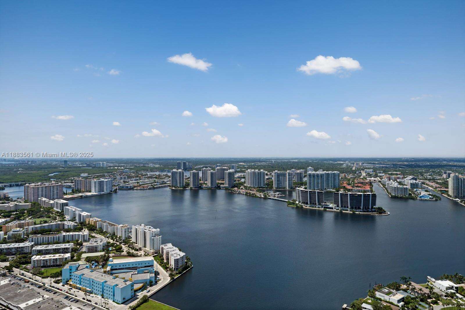 18555 COLLINS AVENUE - 18555 Collins Ave, Sunny Isles Beach, FL 33160 | Picture 22