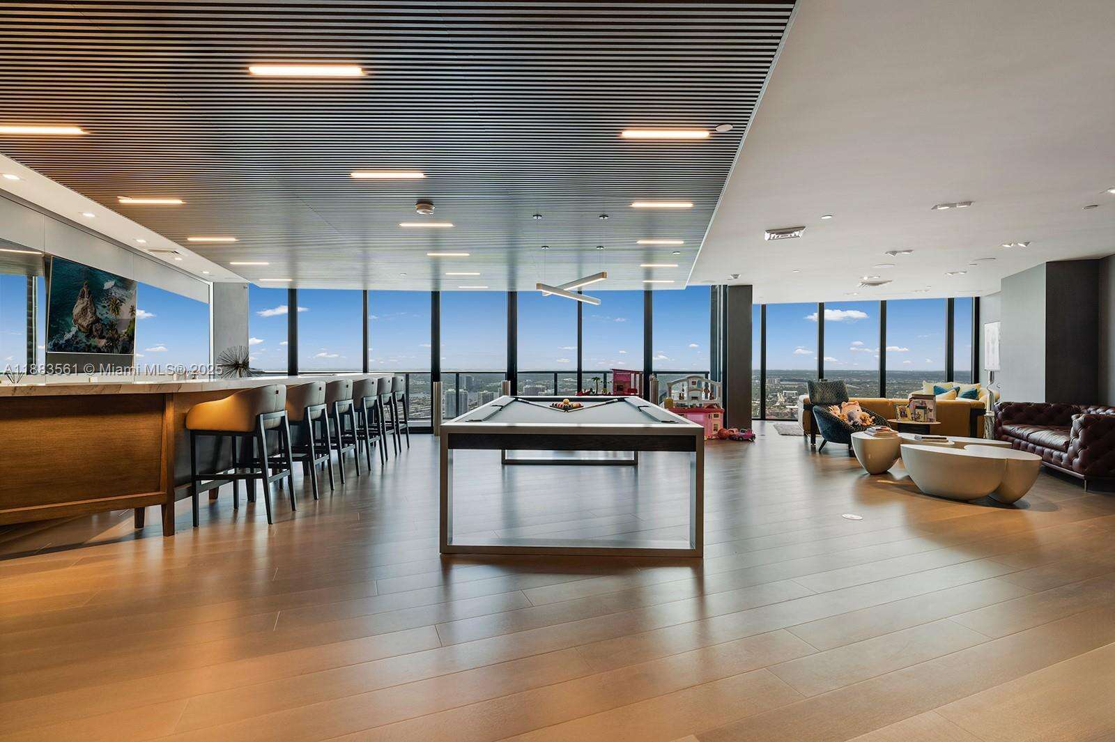 18555 COLLINS AVENUE - 18555 Collins Ave, Sunny Isles Beach, FL 33160 | Picture 6