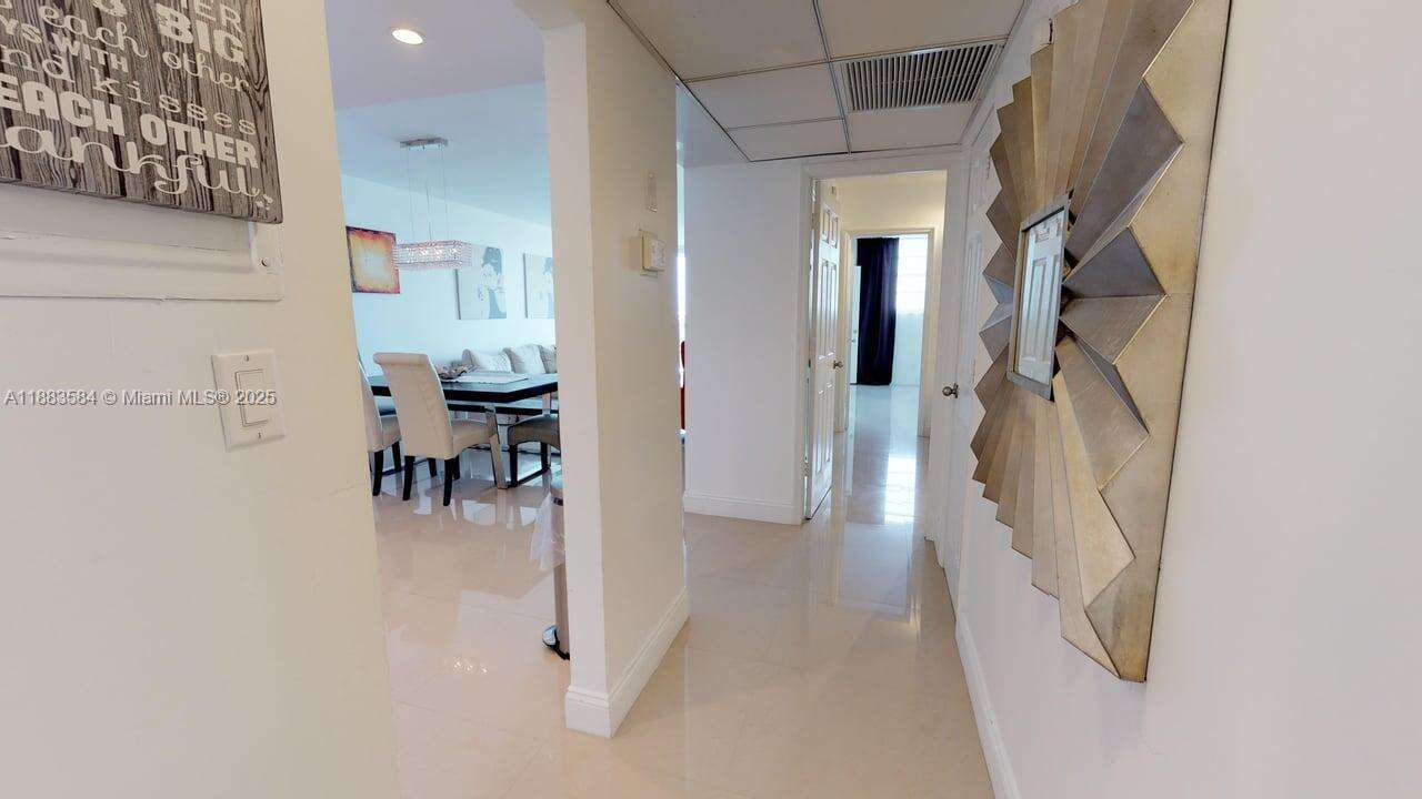 Ocean Reserve at 19370 Collins Ave, Sunny Isles Beach, FL 33160 - For Sale photo 20