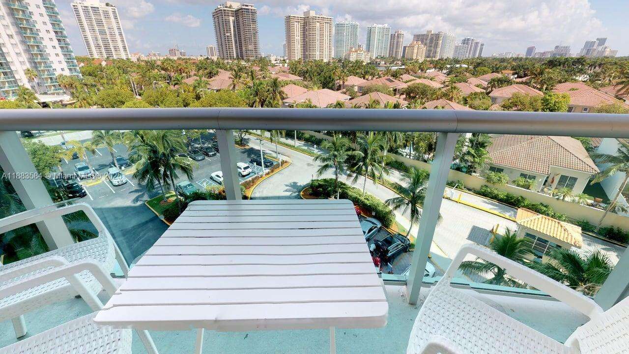 Ocean Reserve at 19370 Collins Ave, Sunny Isles Beach, FL 33160 - For Sale photo 4