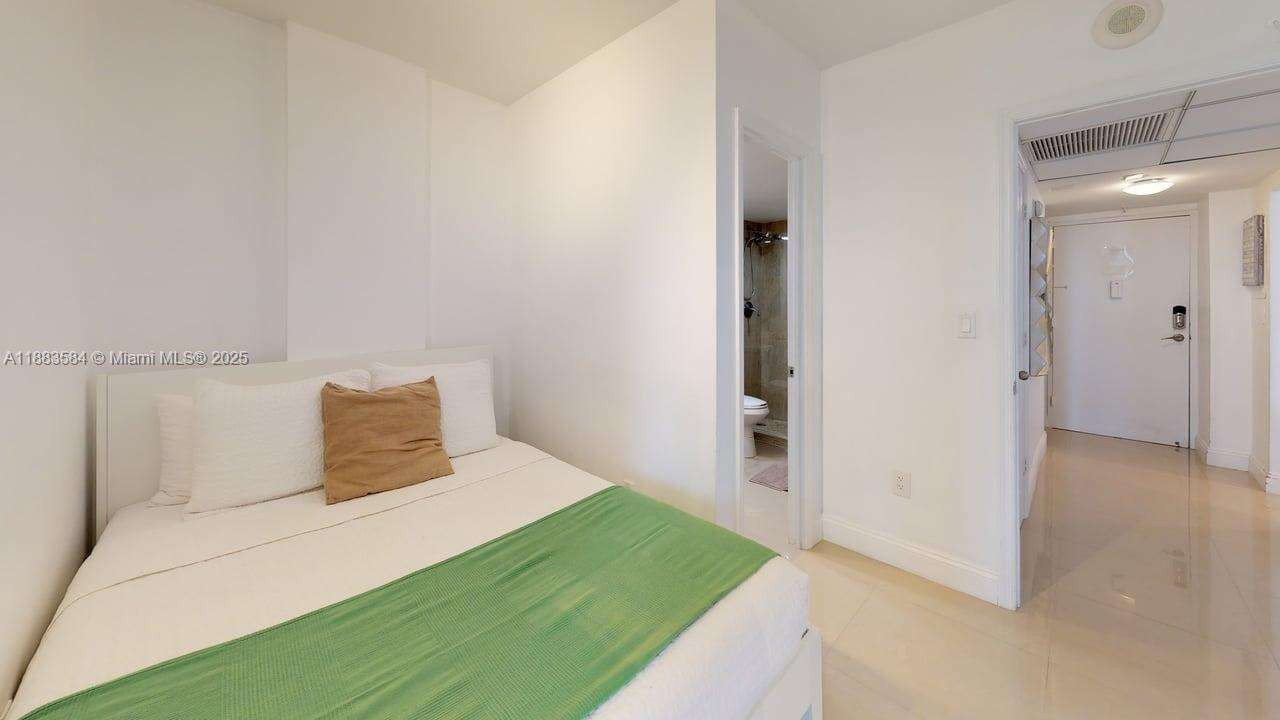 Ocean Reserve at 19370 Collins Ave, Sunny Isles Beach, FL 33160 - For Sale photo 31