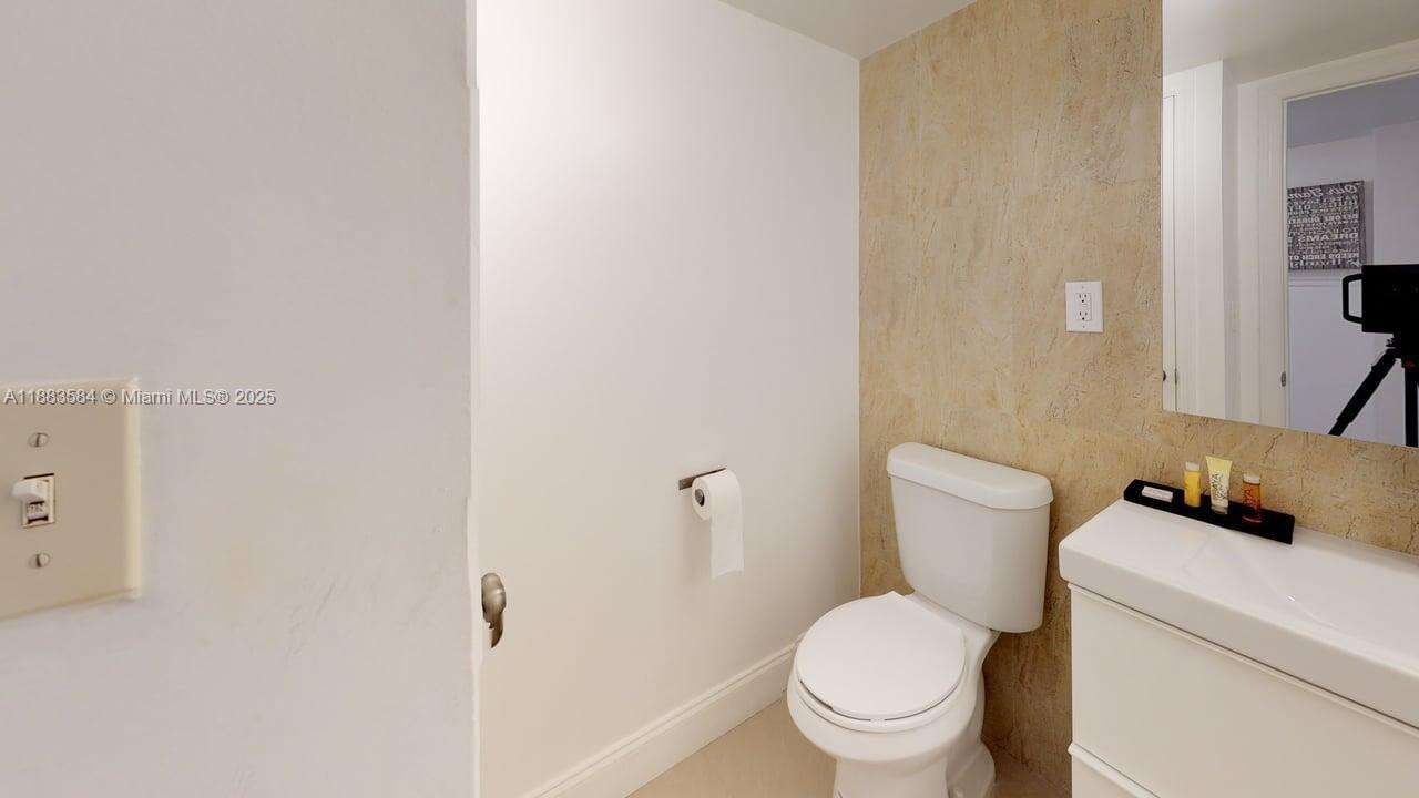 Ocean Reserve at 19370 Collins Ave, Sunny Isles Beach, FL 33160 - For Sale photo 32