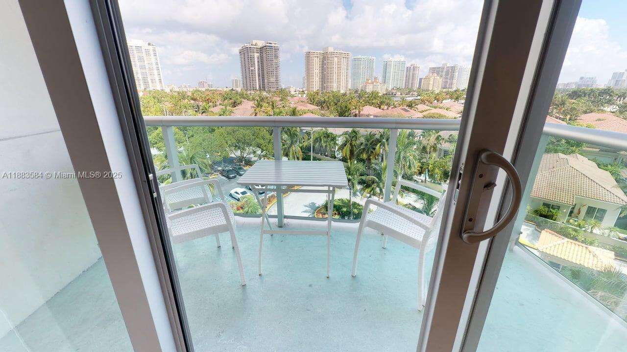 Ocean Reserve at 19370 Collins Ave, Sunny Isles Beach, FL 33160 - For Sale photo 33