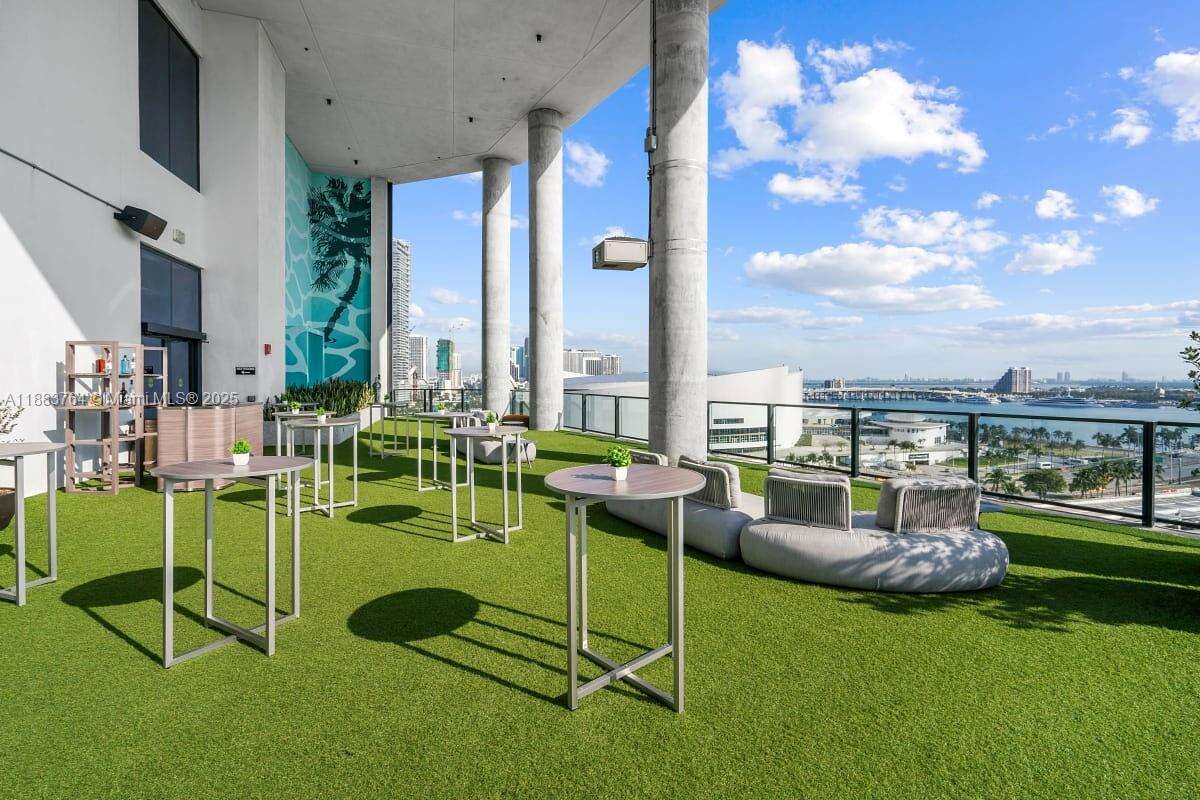The Elser at 398 5th St, Miami, FL 33132 - For Sale photo 27