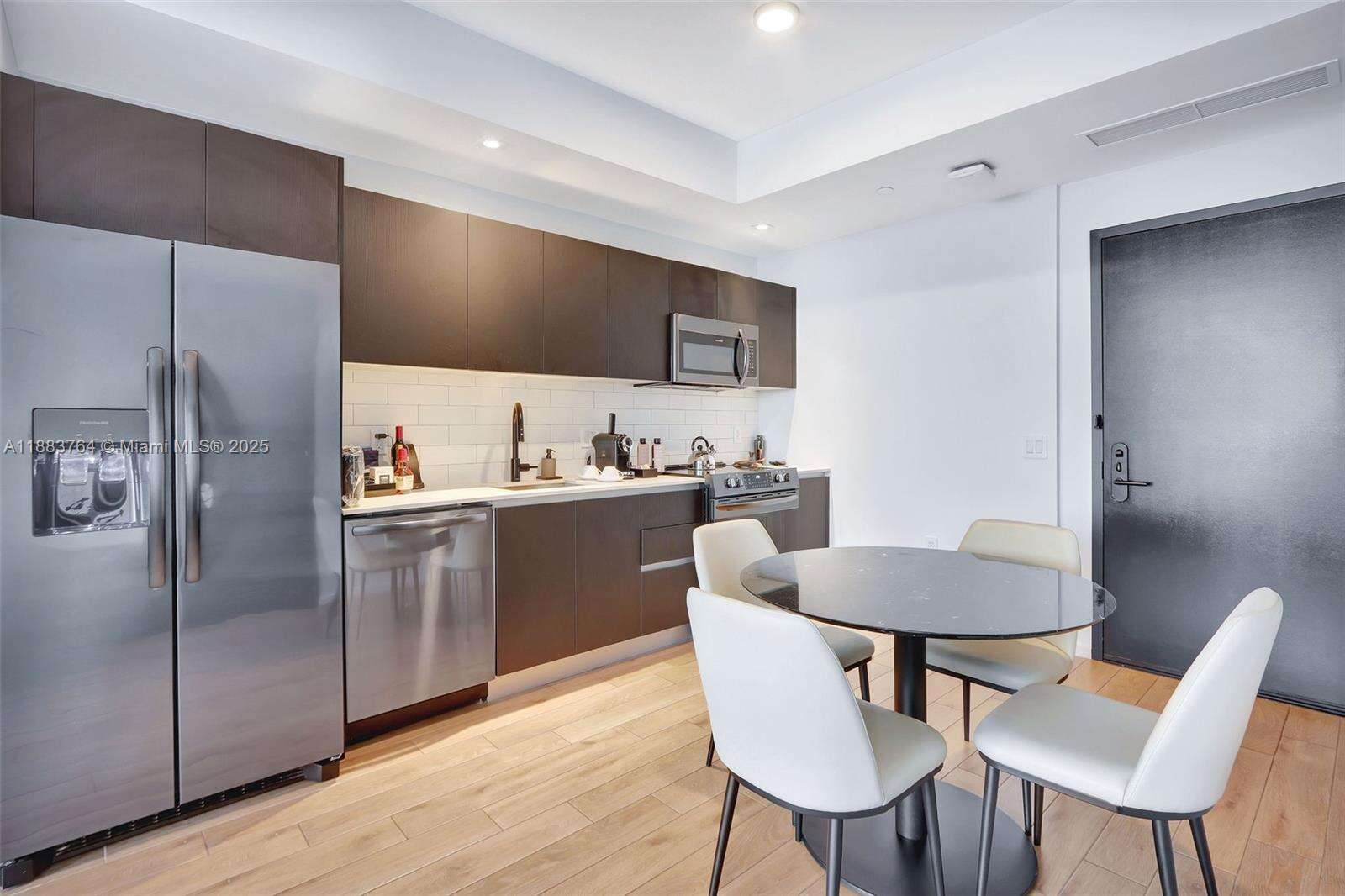The Elser at 398 5th St, Miami, FL 33132 - For Sale photo 5
