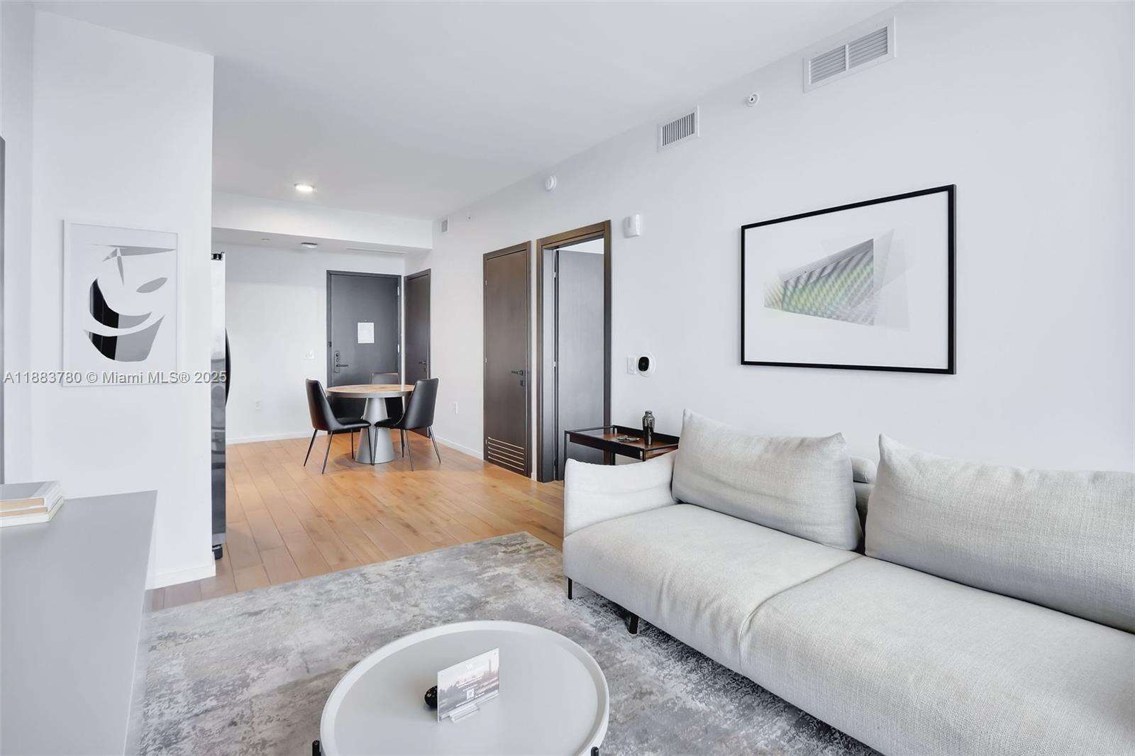 The Elser at 398 5th St, Miami, FL 33132 - For Sale photo 4