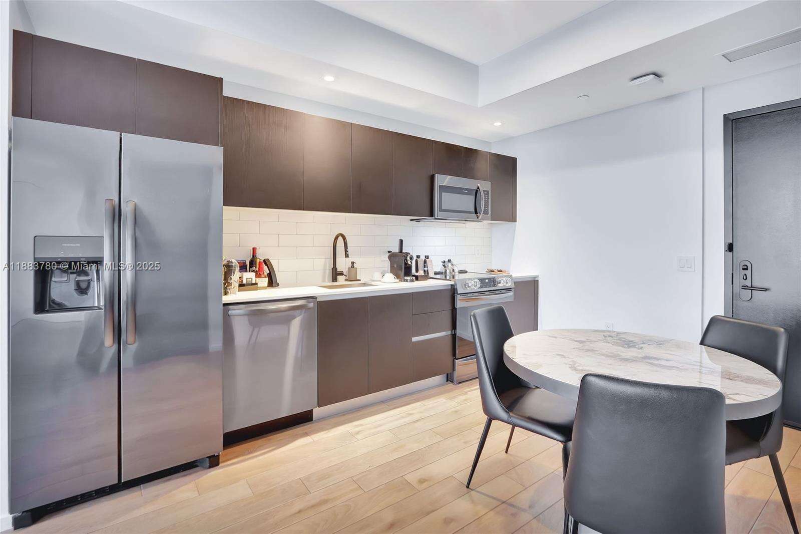 The Elser at 398 5th St, Miami, FL 33132 - For Sale photo 5