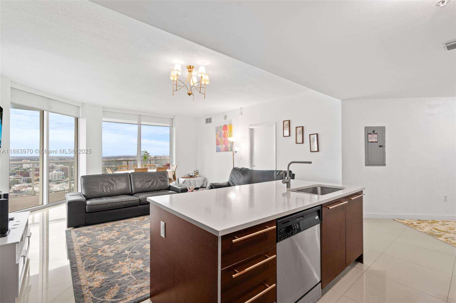 Quantum On The Bay at 1900 Bayshore Dr, Miami, FL 33132 - For Sale photo 11