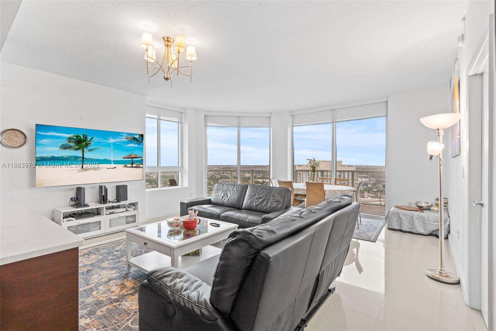 Quantum On The Bay at 1900 Bayshore Dr, Miami, FL 33132 - For Sale photo 12
