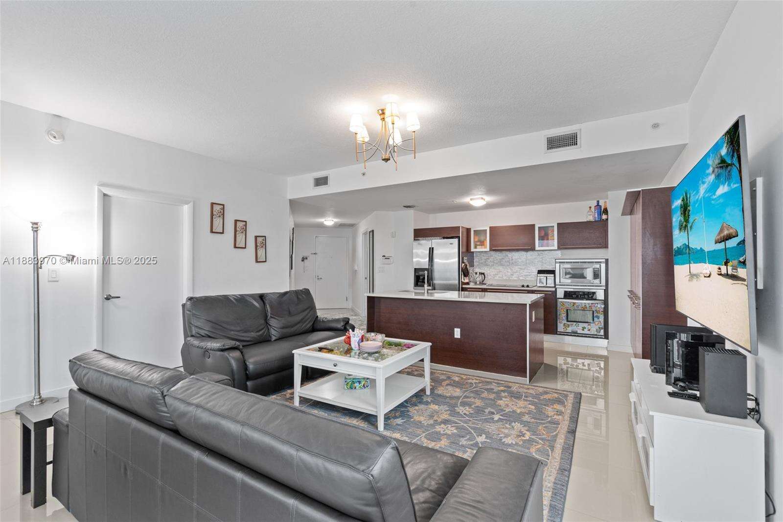 Quantum On The Bay at 1900 Bayshore Dr, Miami, FL 33132 - For Sale photo 14