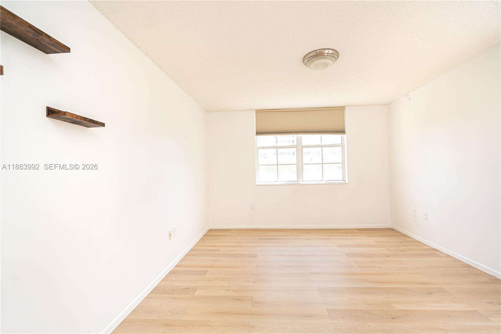 The Yacht Club At Aventura at 19601 Country Club Dr, Aventura, FL 33180 - For Sale photo 33