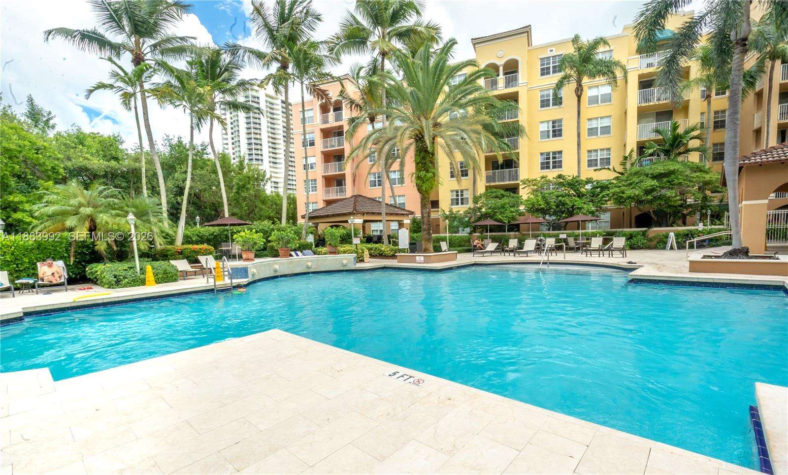 The Yacht Club At Aventura at 19601 Country Club Dr, Aventura, FL 33180 - For Sale photo 39