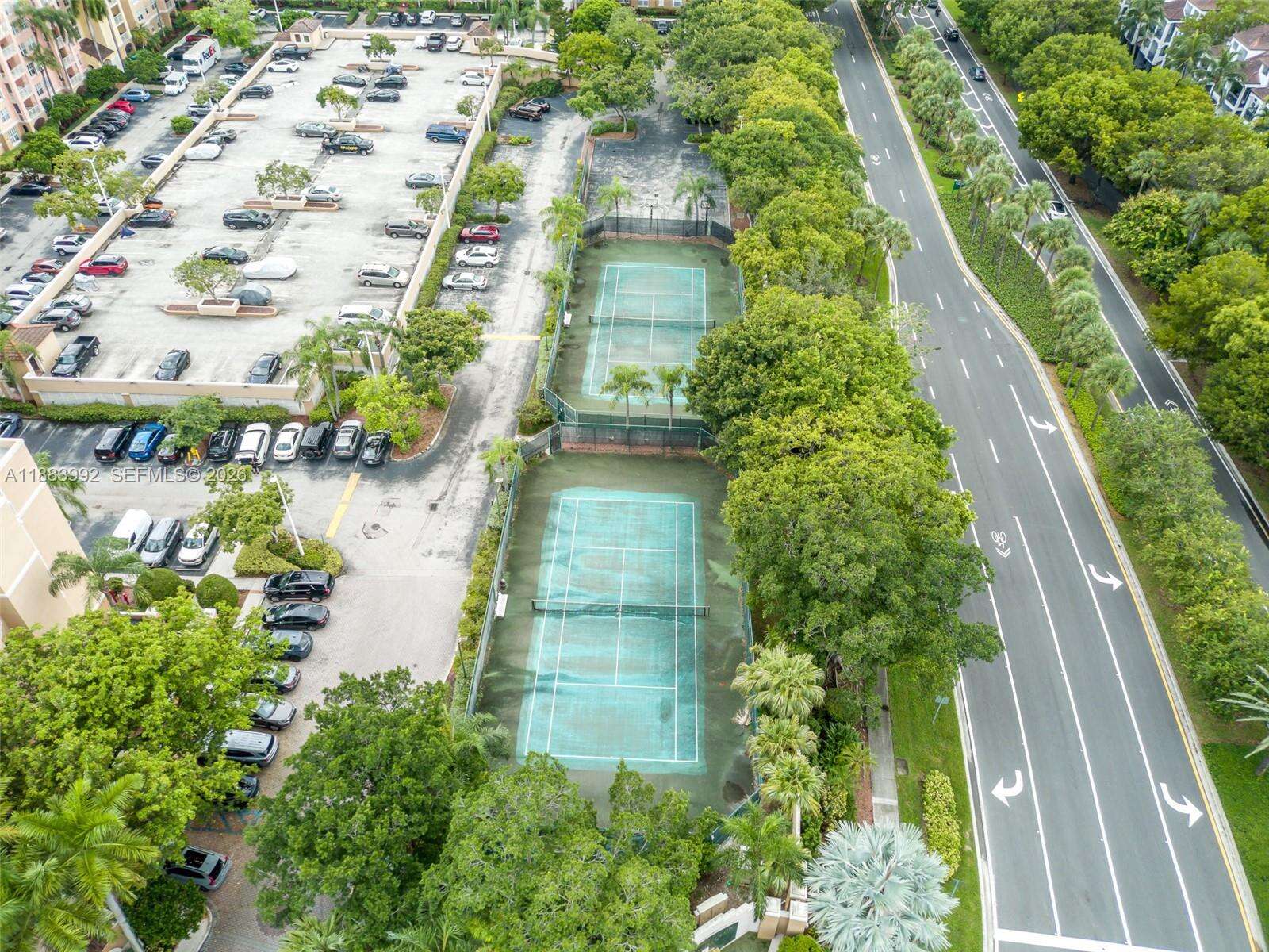 The Yacht Club At Aventura at 19601 Country Club Dr, Aventura, FL 33180 - For Sale photo 47