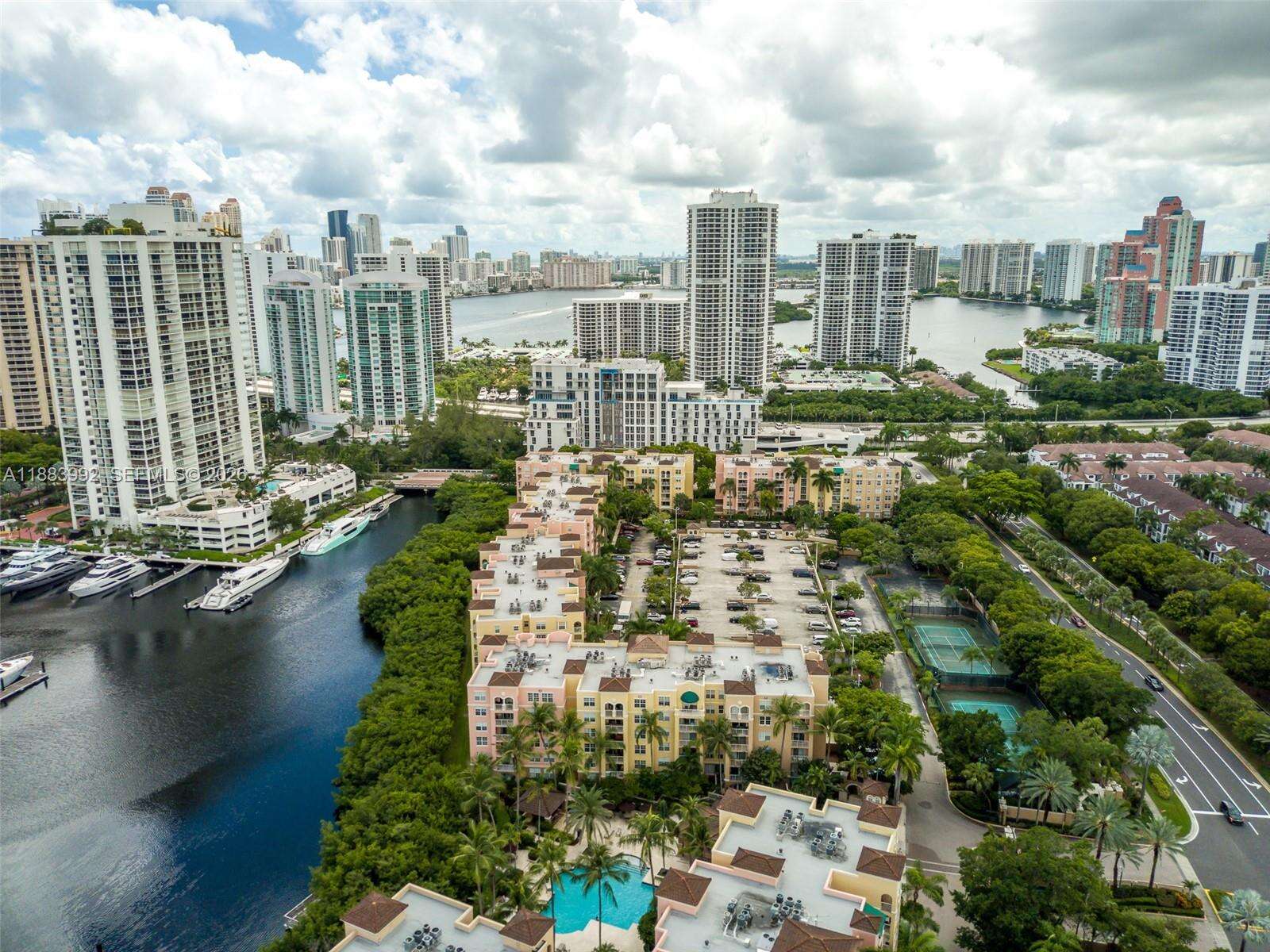 The Yacht Club At Aventura at 19601 Country Club Dr, Aventura, FL 33180 - For Sale photo 55
