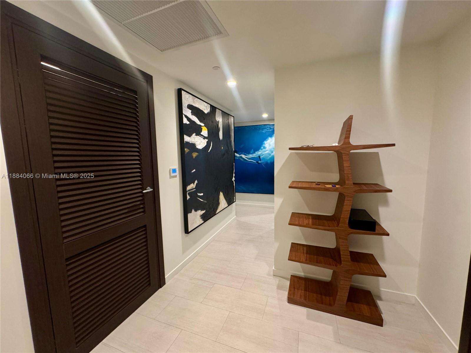 Brickell Flatiron at 1000 Brickell Plz, Miami, FL 33131 - For Sale photo 7