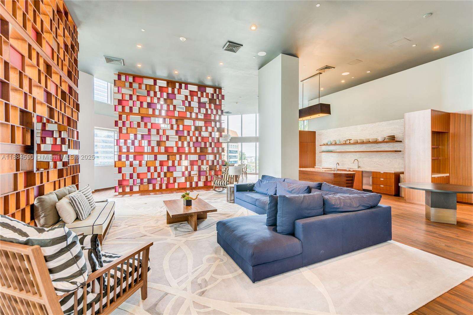 Brickell House at 1300 Brickell Bay Dr, Miami, FL 33131 - For Sale photo 18