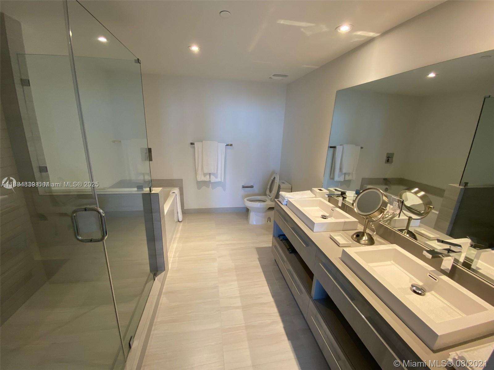 Hyde Beach House at 4010 Ocean Dr, Hollywood, FL 33019 - For Sale photo 15