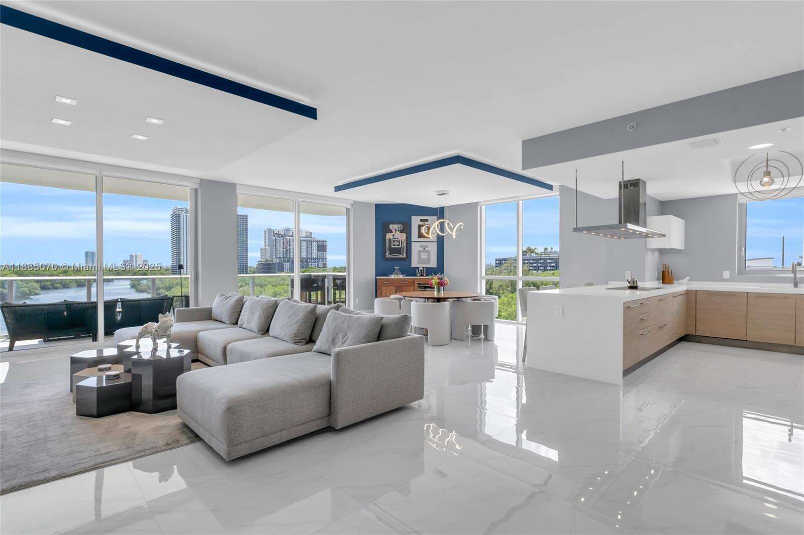 MARINA PALMS RESIDENCES SOUTH - 17111 Biscayne Blvd, North Miami Beach, FL 33160 | Picture 3