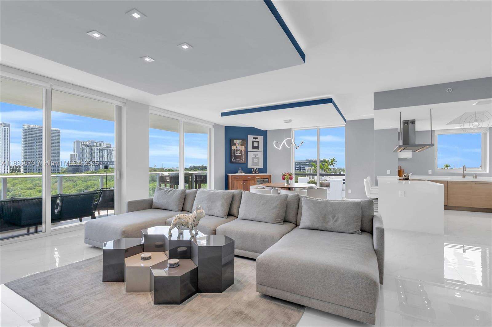 MARINA PALMS RESIDENCES SOUTH - 17111 Biscayne Blvd, North Miami Beach, FL 33160 | Picture 5