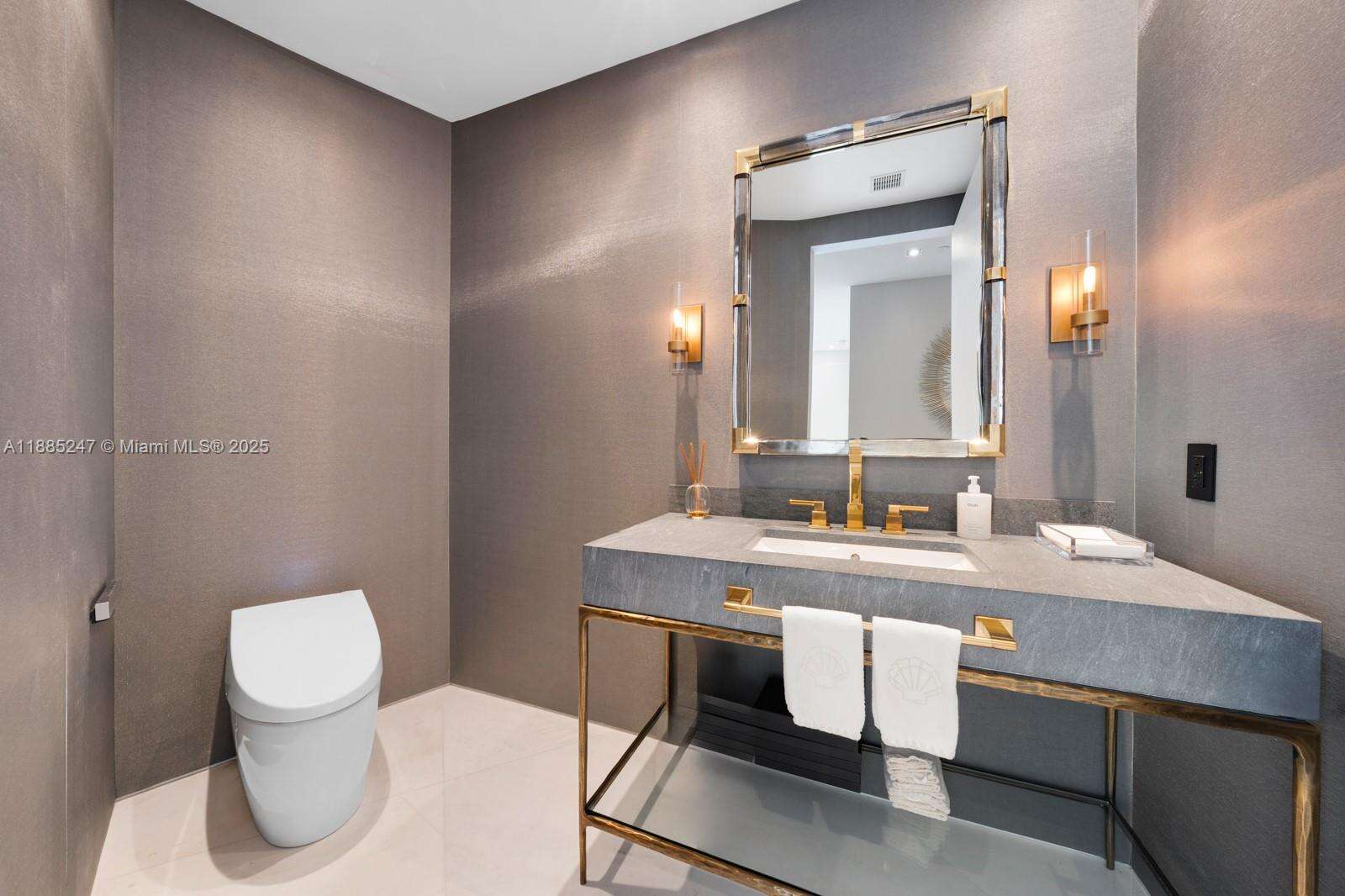 18555 COLLINS AVENUE - 18555 Collins Ave, Sunny Isles Beach, FL 33160 | Picture 23