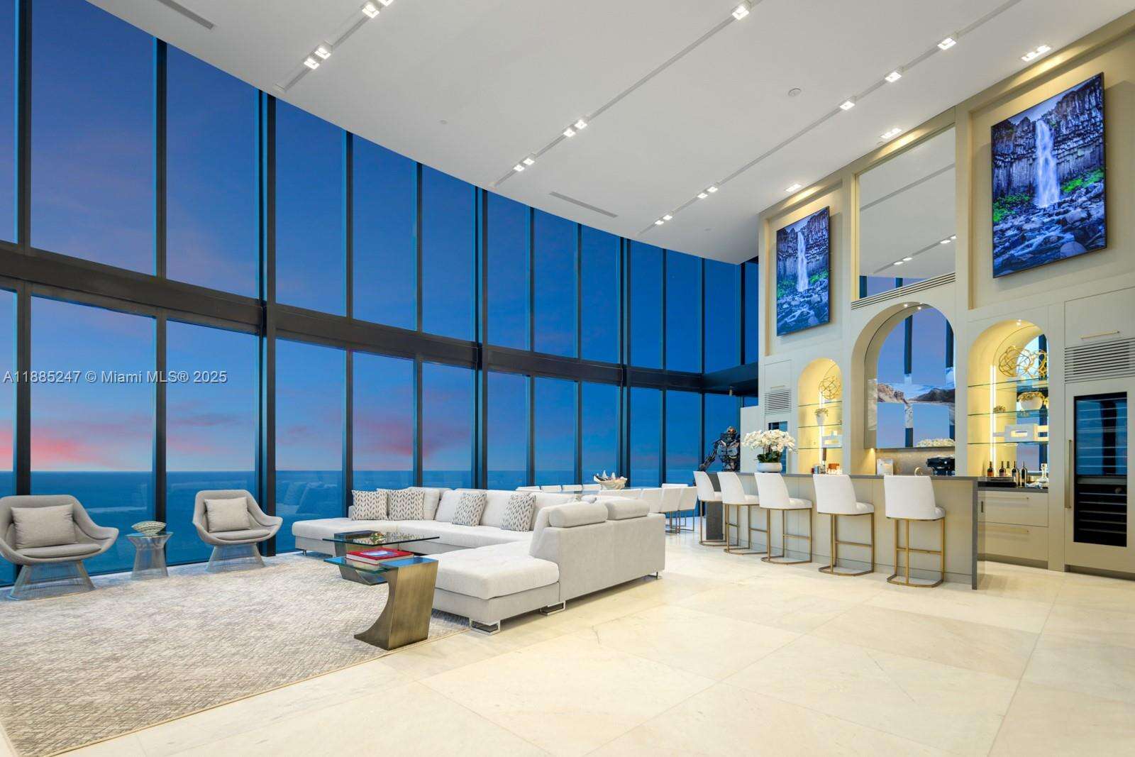 18555 COLLINS AVENUE - 18555 Collins Ave, Sunny Isles Beach, FL 33160 | Picture 4