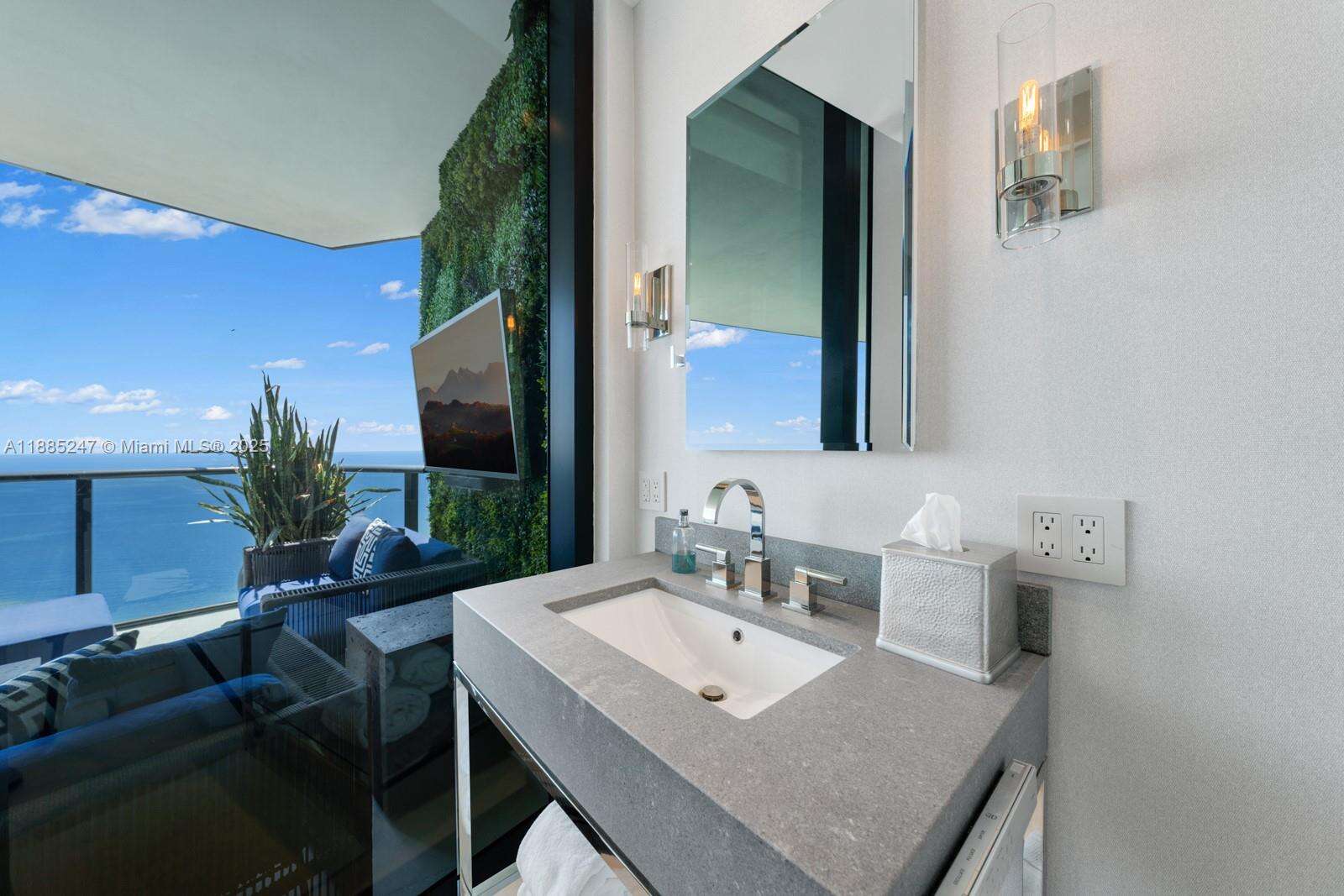 18555 COLLINS AVENUE - 18555 Collins Ave, Sunny Isles Beach, FL 33160 | Picture 36