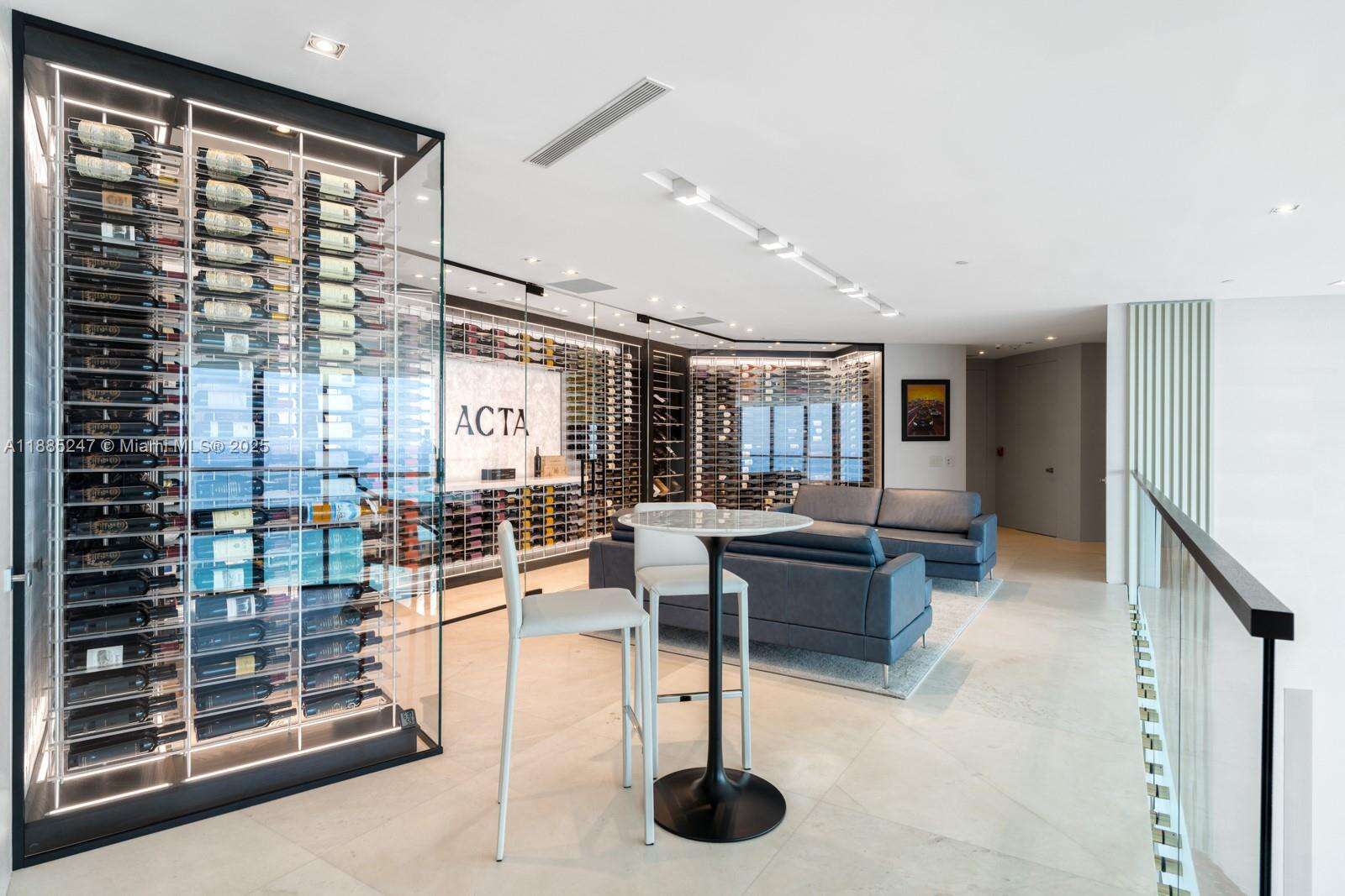 18555 COLLINS AVENUE - 18555 Collins Ave, Sunny Isles Beach, FL 33160 | Picture 37