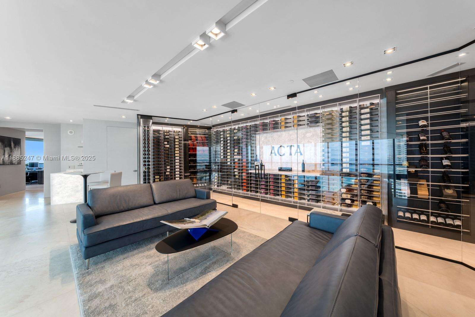 18555 COLLINS AVENUE - 18555 Collins Ave, Sunny Isles Beach, FL 33160 | Picture 38