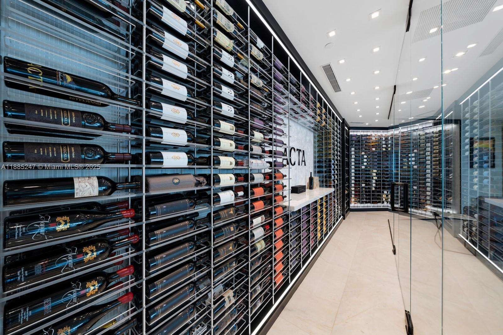 18555 COLLINS AVENUE - 18555 Collins Ave, Sunny Isles Beach, FL 33160 | Picture 40