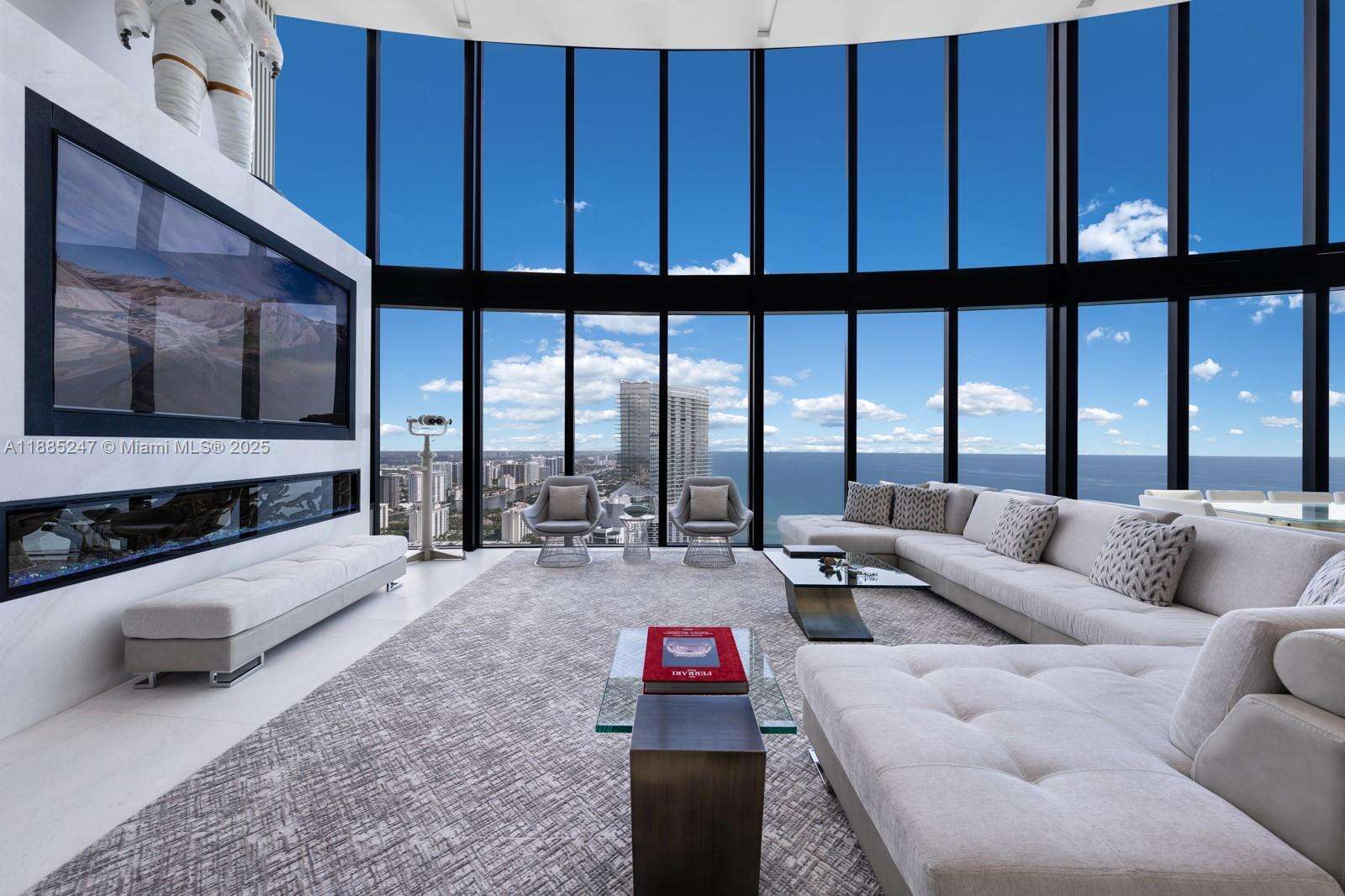 18555 COLLINS AVENUE - 18555 Collins Ave, Sunny Isles Beach, FL 33160 | Picture 5