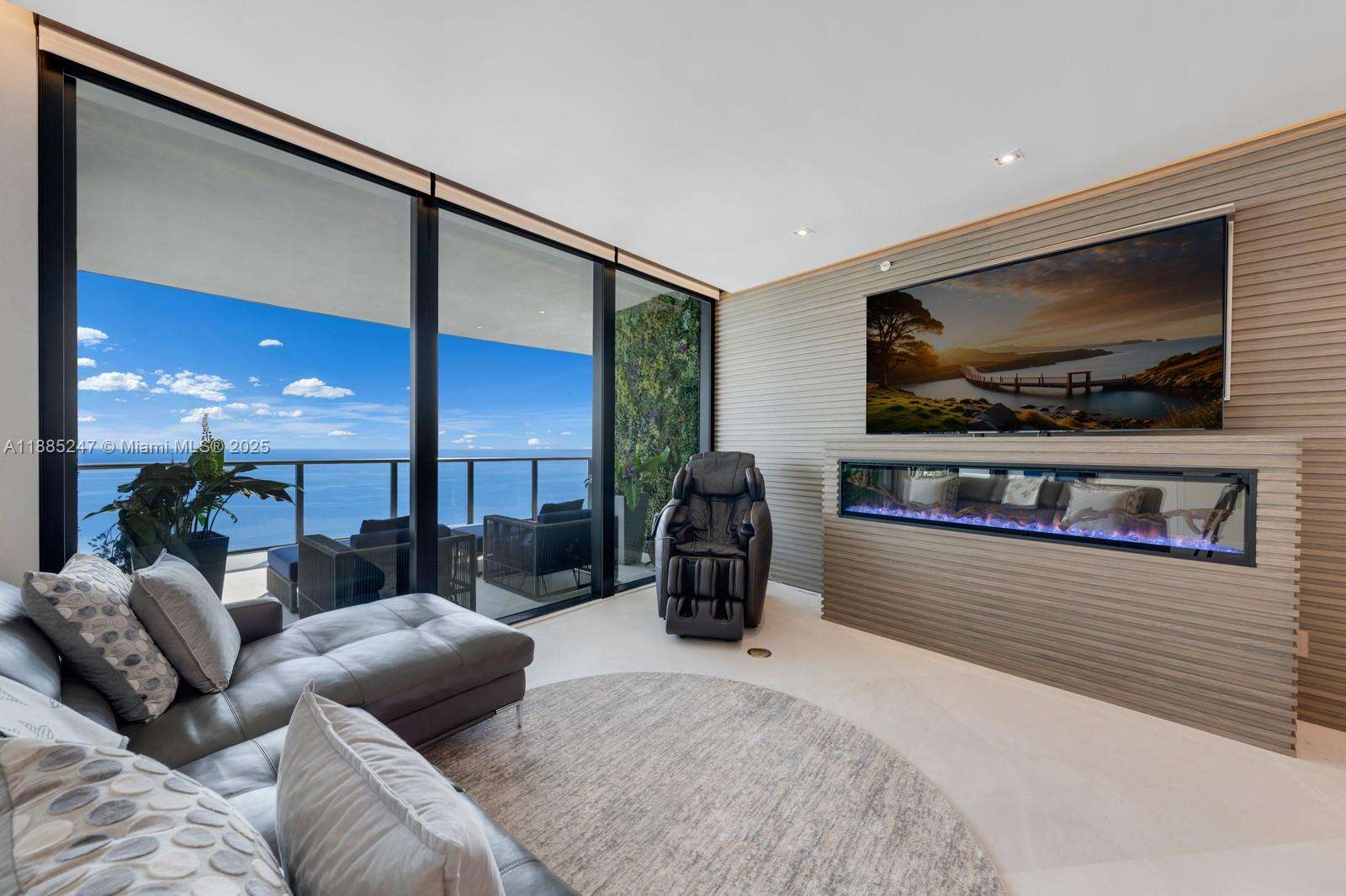 18555 COLLINS AVENUE - 18555 Collins Ave, Sunny Isles Beach, FL 33160 | Picture 46