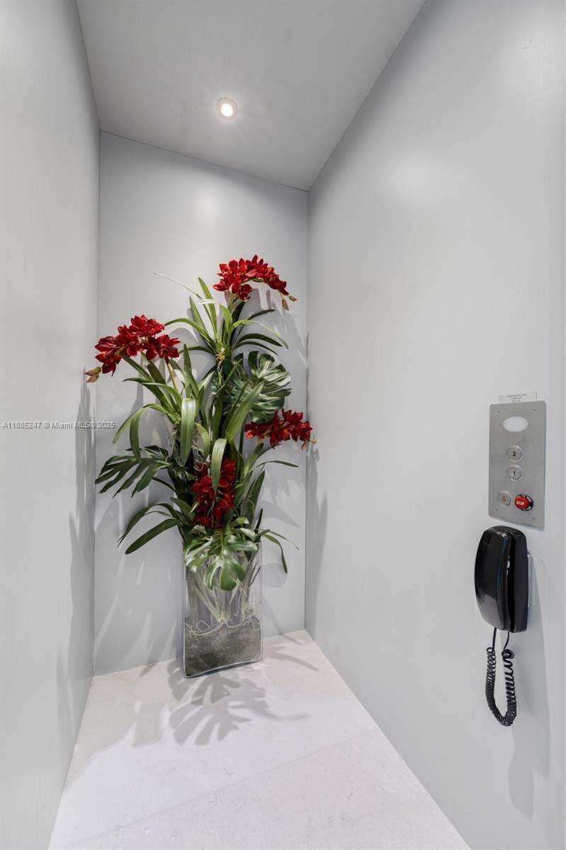 18555 COLLINS AVENUE - 18555 Collins Ave, Sunny Isles Beach, FL 33160 | Picture 59