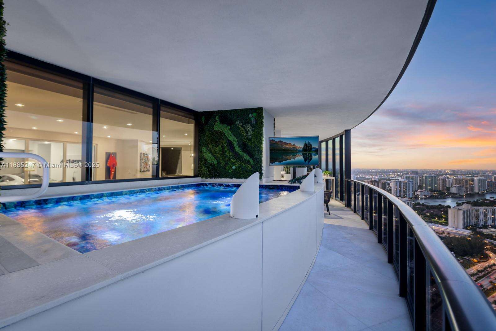 18555 COLLINS AVENUE - 18555 Collins Ave, Sunny Isles Beach, FL 33160 | Picture 74