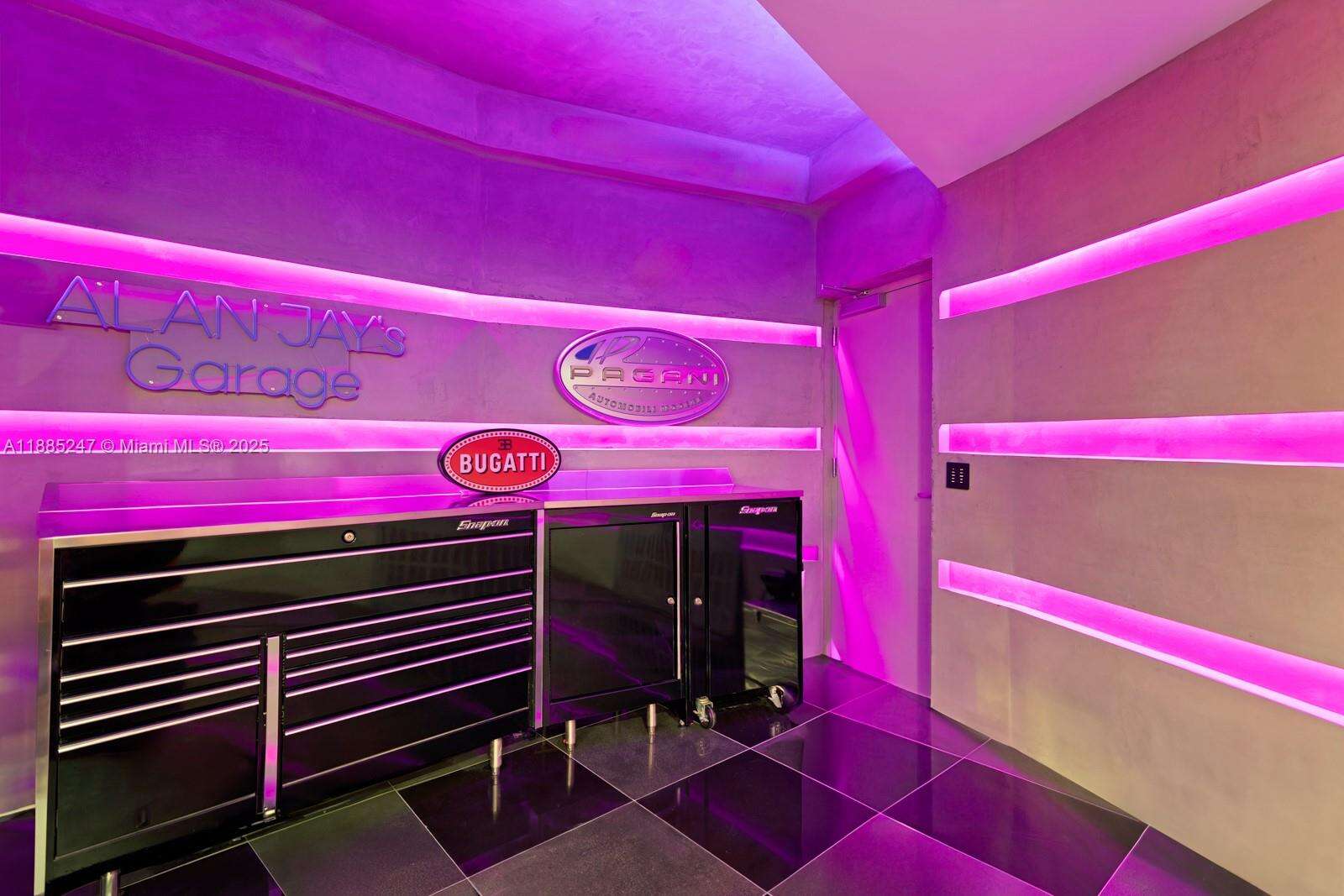 18555 COLLINS AVENUE - 18555 Collins Ave, Sunny Isles Beach, FL 33160 | Picture 93